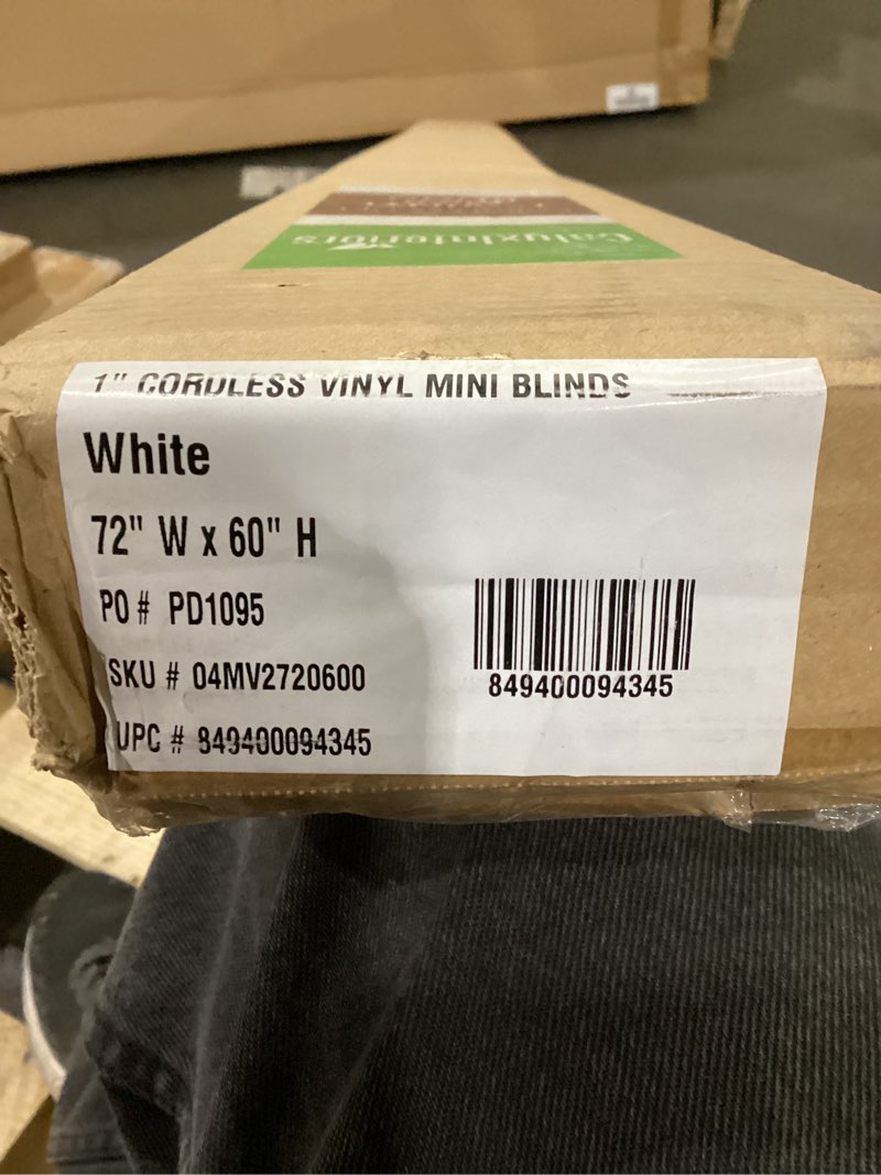 Condition photo showing Good Condition for calyxinteriors 1” vinyl mini blind white