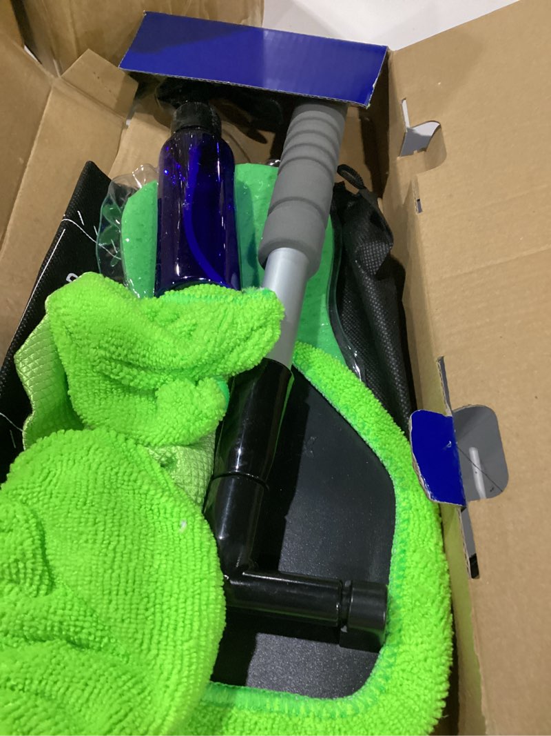 Condition photo showing Good Condition for xindell 24-inch windshield cleaner tool – upgrade large head car interior&exterior window cleaning kit with extendable handle & 4 microfiber pads, auto wiper brush for car, trucks, suvs, rvs & home 24in