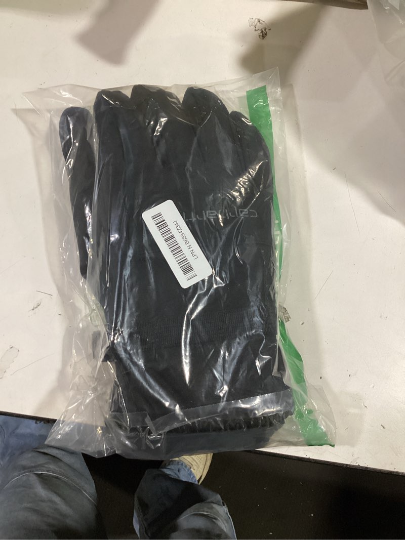 Condition photo showing Good Condition for Carhartt Men's W.P. Waterproof Insulated Glove