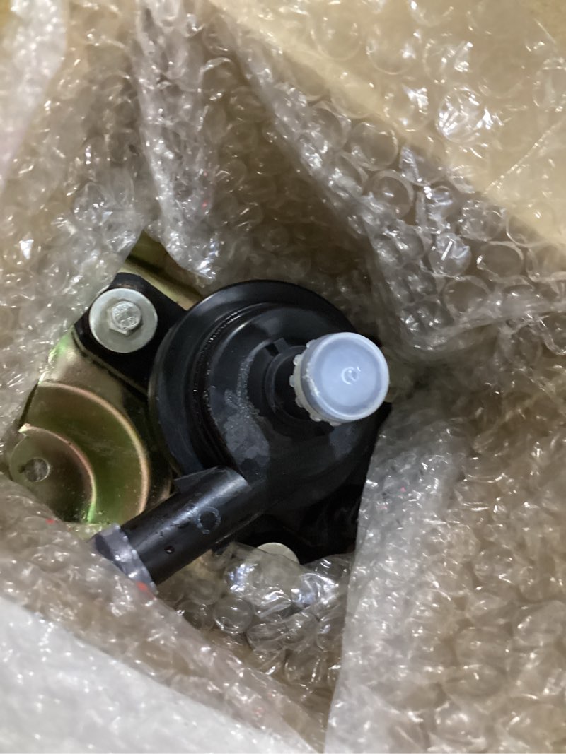 Condition photo showing Good Condition for Engine Cooling Inverter Electric Water Pump Assembly Compatible with 2004-2009 Toyota Prius Hybrid Replaces 04000-32528 G9020-47031