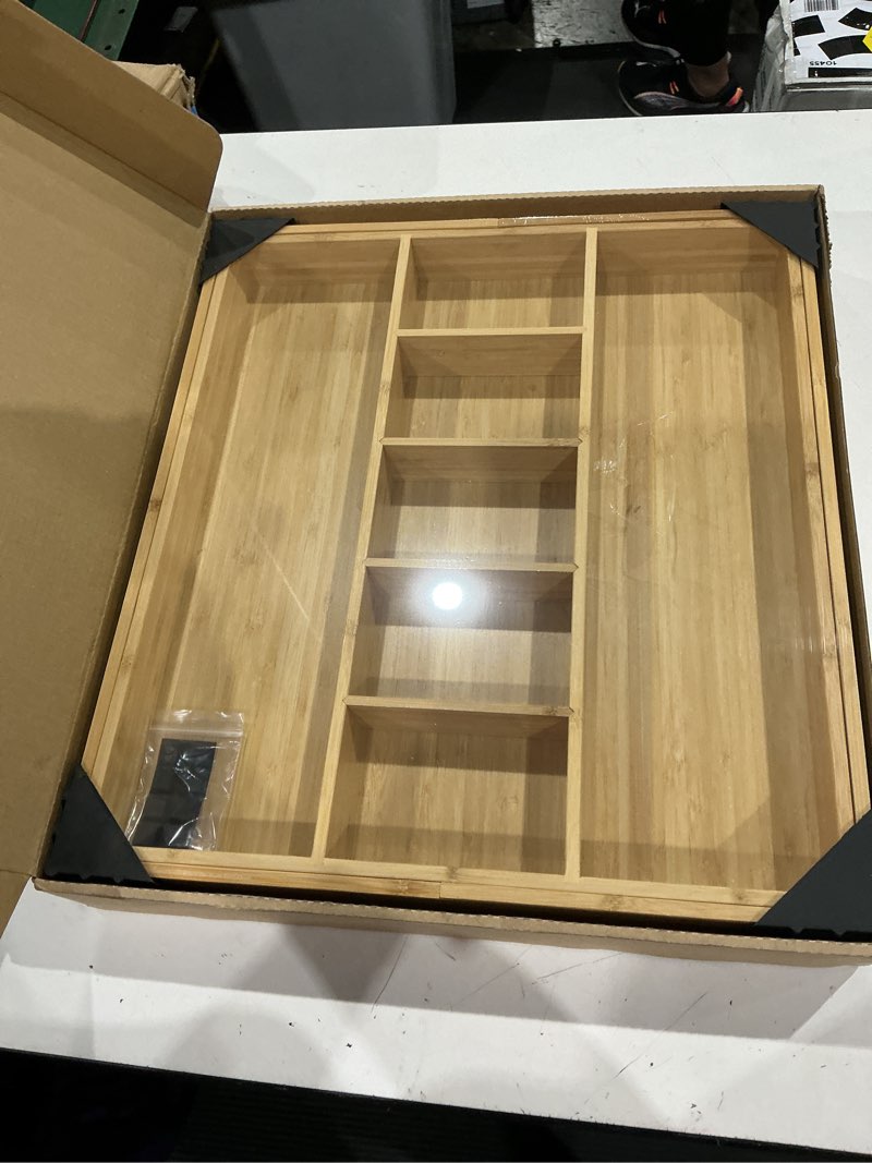 Condition photo showing Good Condition for umilife extra large expandable kitchen drawer organizer for utensil