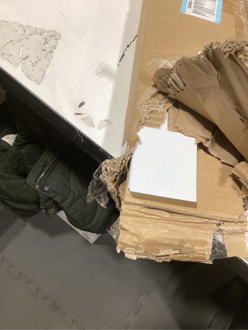 Condition photo showing Good Condition for Hidden Island Countertop Support Bracket 2 Pack White 36 Inch Heavy Duty Granite Countertop Bracket Iron Island Support Brackets for Granite Quartz Wood 36 Inch White-2 Pack