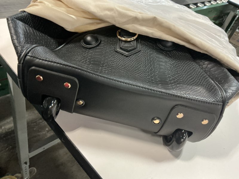 Condition photo showing Good Condition for Tote&Carry Apollo 2 Large Rolling Duffle Bag with Wheels, Carry-On Roll Duffel for Travel, Gym, Sports, Daily, Weekend & All-Purpose Use for Men & Women (Snake Skin Pattern, Black) Black Snake Skin Pattern