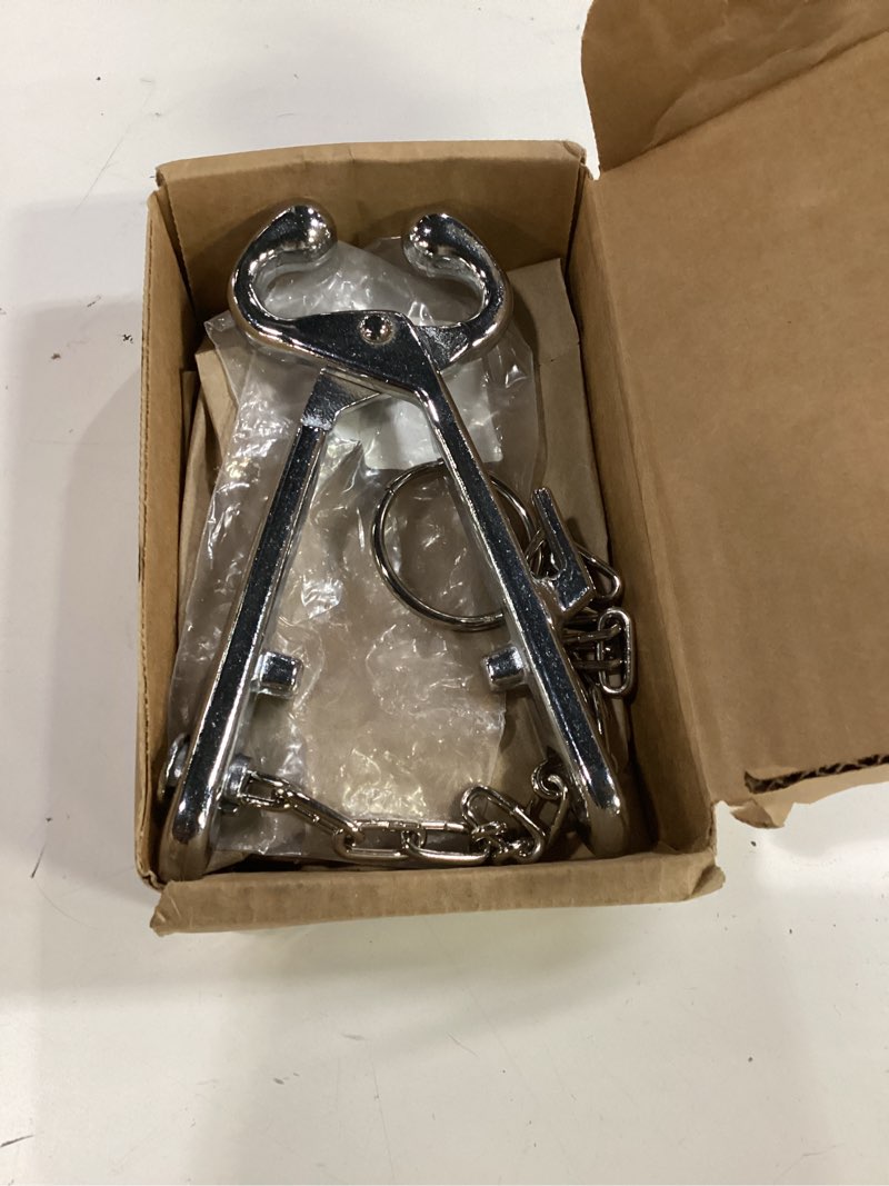 Condition photo showing Good Condition for heepdd cattle nose chain, stainless steel livestock nose ring pliers with 13.8 inch pulling chain fo