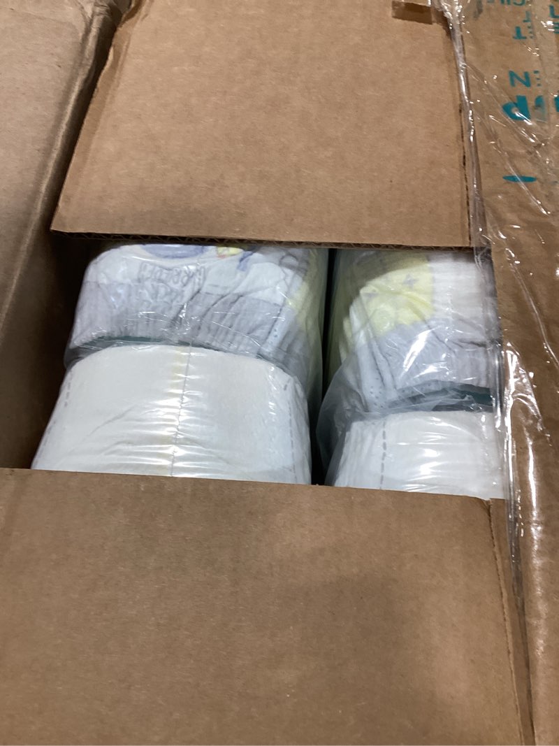 Condition photo showing New/Like New for pampers swaddlers diapers, size 4 (15-34 lbs), 150 count, absorbent, keeps baby dry and comfortable, skin safe disposable baby diaper (packaging may vary) size 4 150