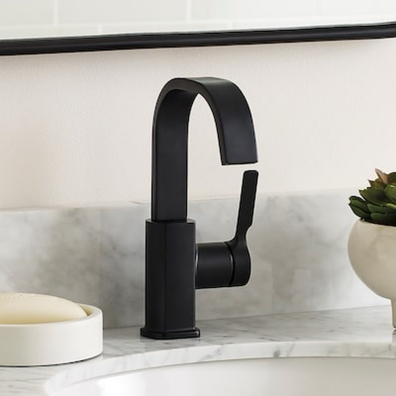 Roth Veda Matte Black Single hole 1-handle WaterSense High-arc Residential Handle