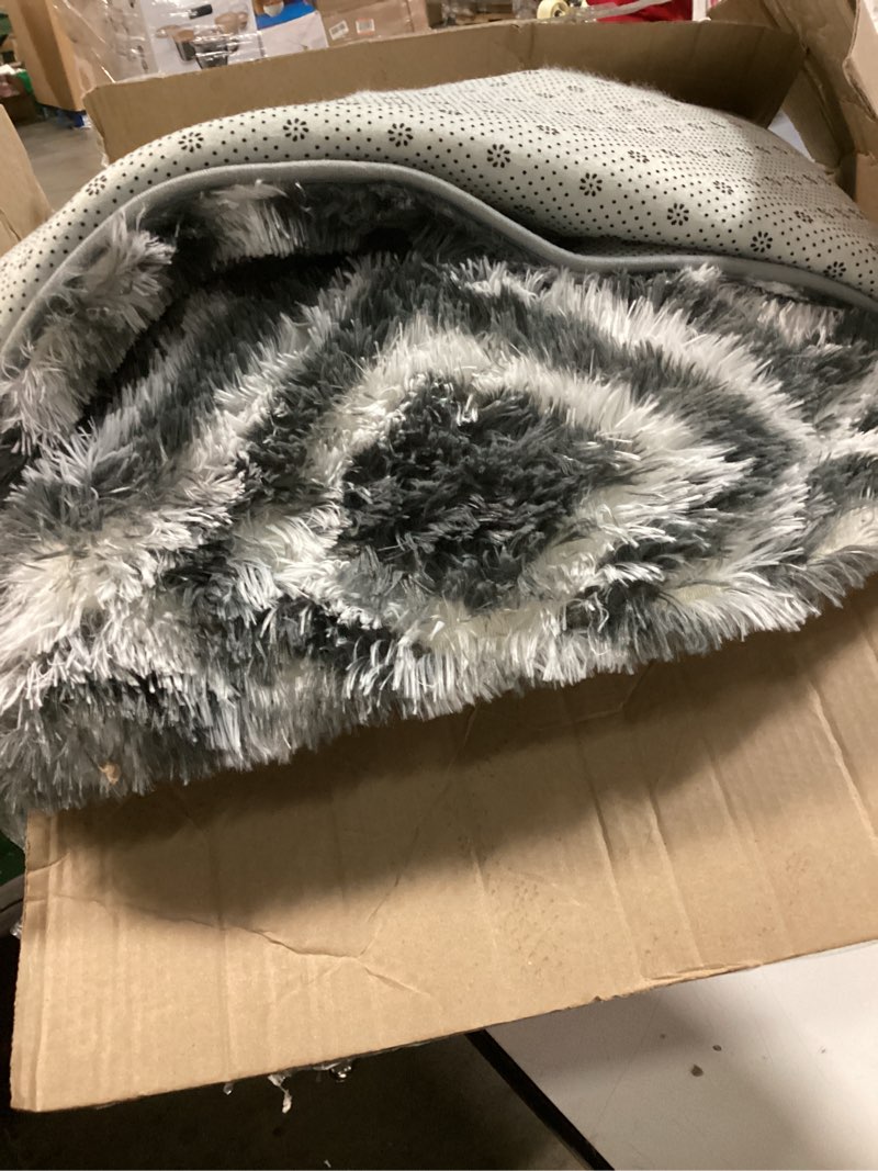 Condition photo showing Good Condition for Sour Lemon 8x10 Area Rugs for Bedroom, Living Room Fluffy Rug, Large Area Rug Shag Shaggy Carpet Soft Plush Furry Bedside Rugs, Machine Washable Area Rugs for Kids Girls Boys Home Decor Anti Slip Grey Checkered 8' x 10' (Rectangular)