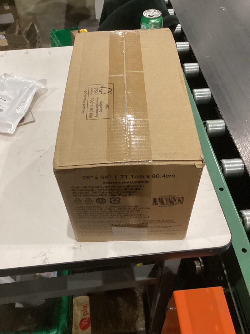 Condition photo showing New/Like New for Amazon Basics Puppy Pads with Quick-Dry 5-Layer Leak-Proof Design for Potty Training, X-Large Size 28 x 34 Inch, Pack of 40, Blue & White X-Large (40 Count)