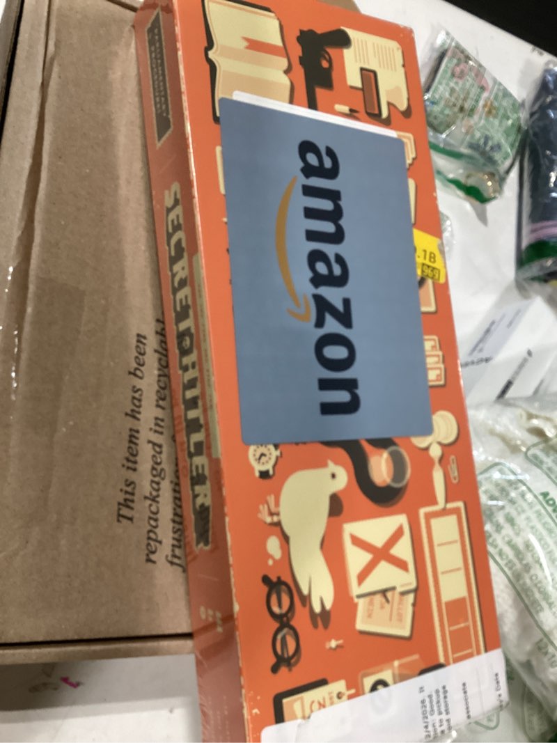 Condition photo showing New/Like New for secret hitler