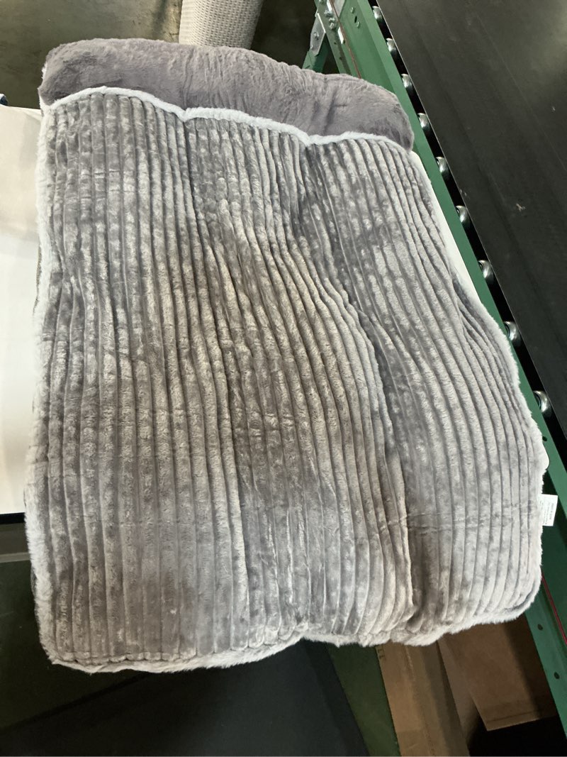 Large Dog Bed with Pillow for Crate Kennel, Sofa Dog Bed, Super Soft pet Bed for Medium, Jumbo, Furniture