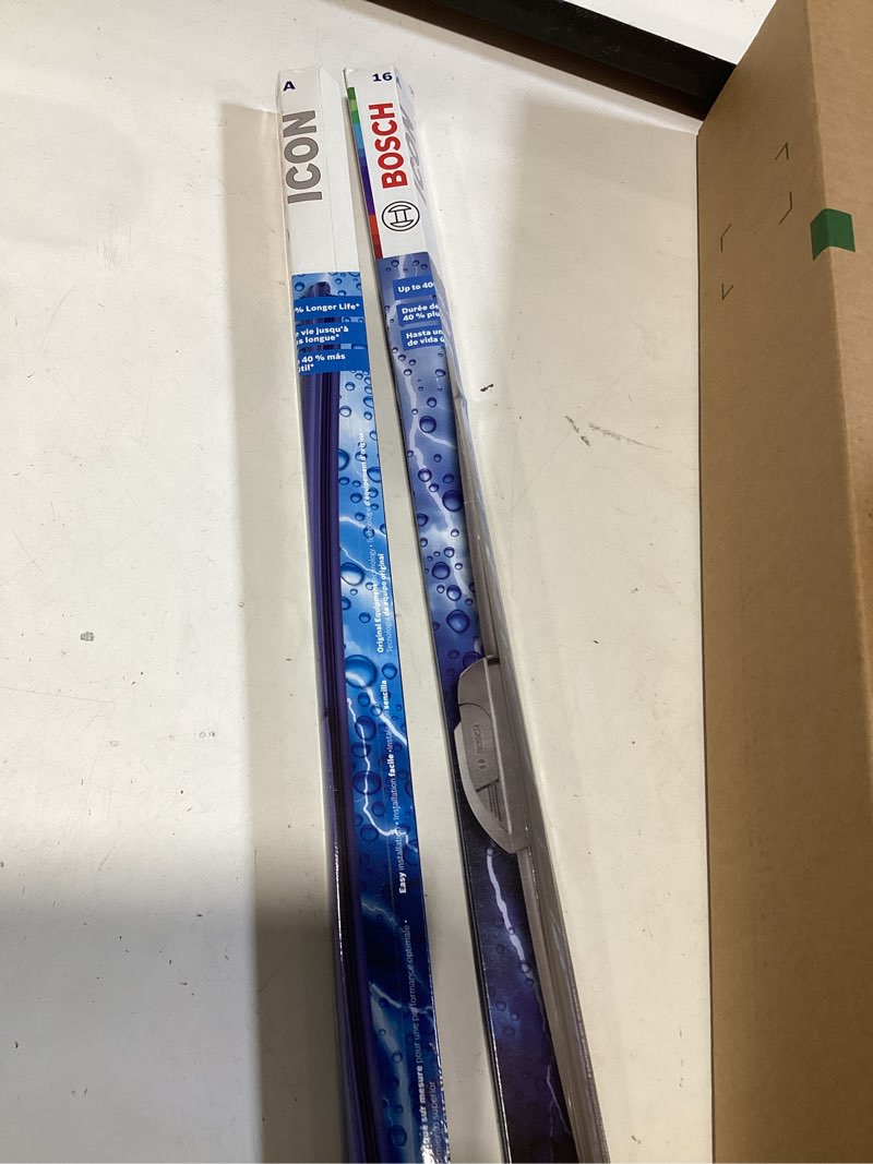 Condition photo showing Good Condition for bosch 26a icon premium beam wiper blade; 26" - single