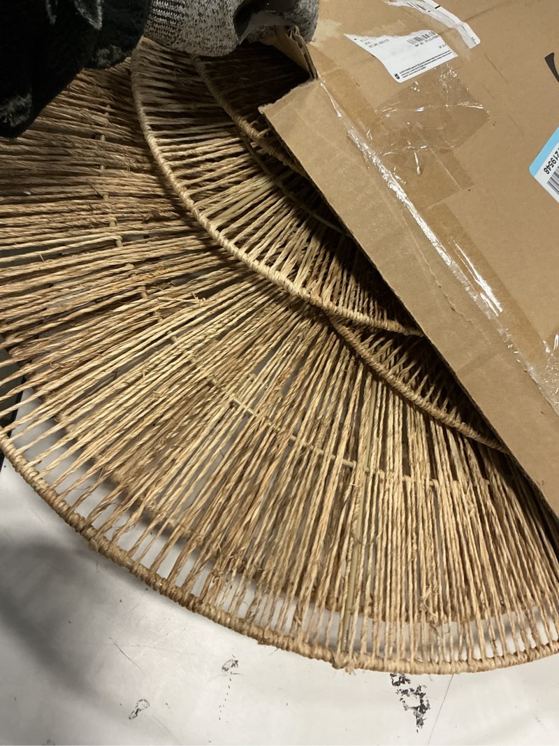 Condition photo showing Good Condition for CHI AN HOME Wicker 23 Inch Jute Wall Decor Baskets, Set of 6 Extra Large Woven Jute Wall Plates, 23",21",15",13",12,10", Decorative Baskets for Wall Arts, Wall Hanging for Bedroom, Living Room, Office Set of 6 - Extra Large
