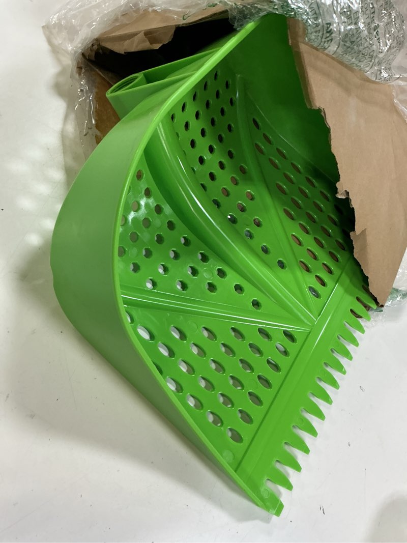 Condition photo showing Good Condition for 11.8inch heavy large 2-in-1 chicken poop scooper & rake,adjustable aluminum handle?20–61"? chicken coop scoop– litter scoop sand & sifting shovel for chicken coops shoveling snow(green)