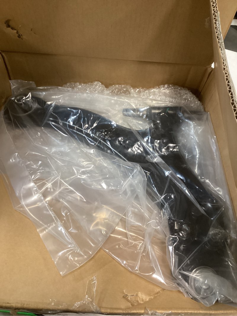 Condition photo showing Good Condition for Front Lower Control Arm with Ball Joint for Toyota Camry 2002-2006, Highlander 04-07, Solara04-08, for Lexus ES300 02-03, ES330 RX330 04-06, RX350 2007 2008 2009 K620333 K620334 Suspension Kit 2Pcs 2 PCS Set