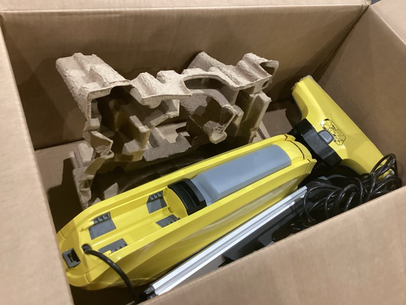 Condition photo showing As Is for kärcher fc 7 cordless all-in-one hard floor cleaner with 4-roller technology for simultaneous wet and dry debris removal fc 7 electric hard floor cleaner