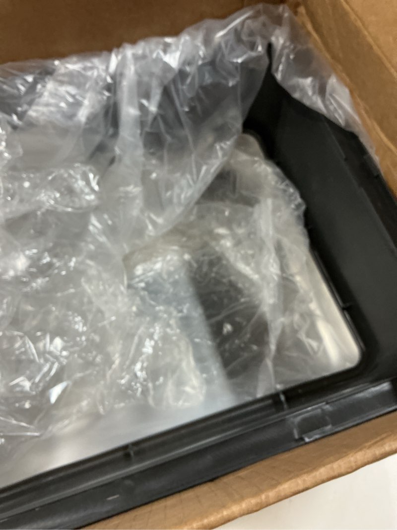 Condition photo showing Good Condition for kichwit stainless steel cat litter box with high sides easy to clean, smooth surface, rust resistant, 19.8" x 13.8" x 10" (with lid) 19.8" l x 13.8" w x 10" h (with lid)