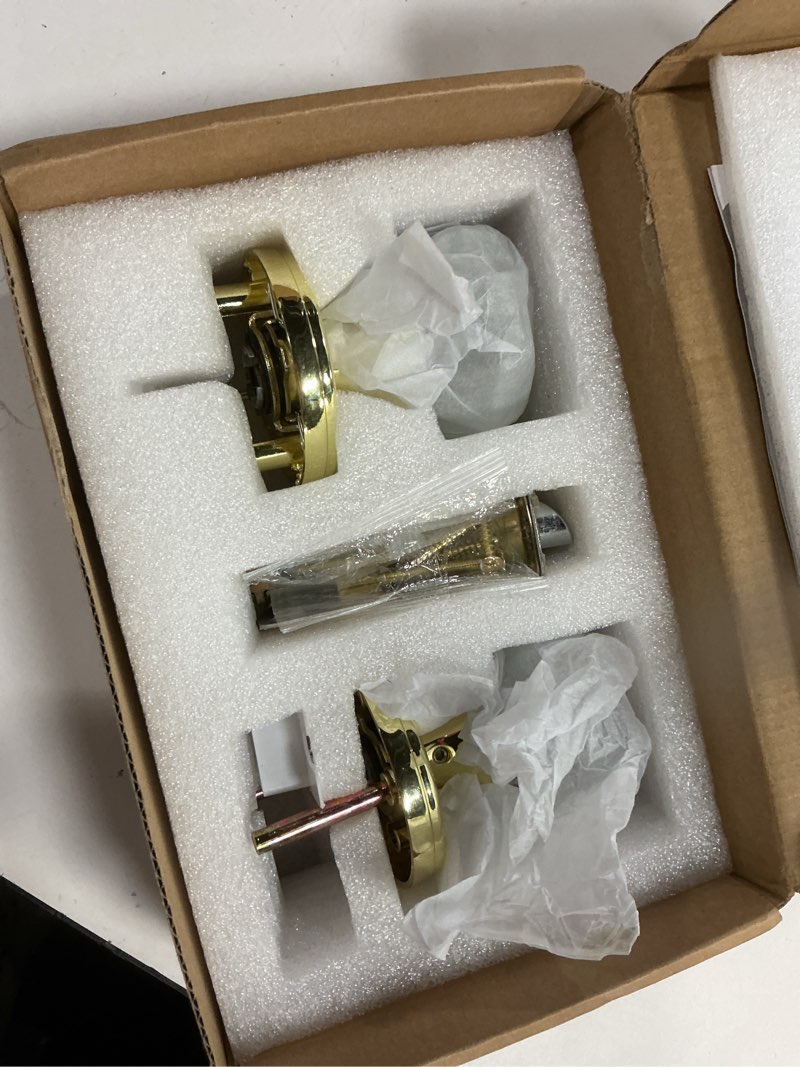 Condition photo showing Good Condition for CLCTK Passage Glass Door Knobs Interior, Octagon Crystal Door Knobs for Hall and Closet, Gold/Polished Brass Passage Gold/Polished Brass