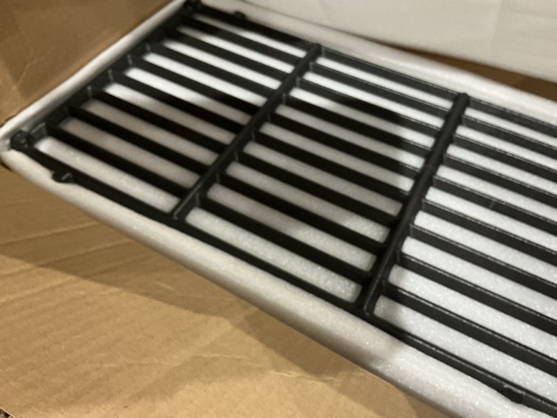 Condition photo showing Good Condition for 7637 grill grates for weber spirit e210,17.5 inch grill parts for weber spirit e210 , e220 ,s210 ,s220 ,s215 with front control,cast iron replacement parts for weber spirit 200 & gs4 spirit ii e210 7637 cooking grates