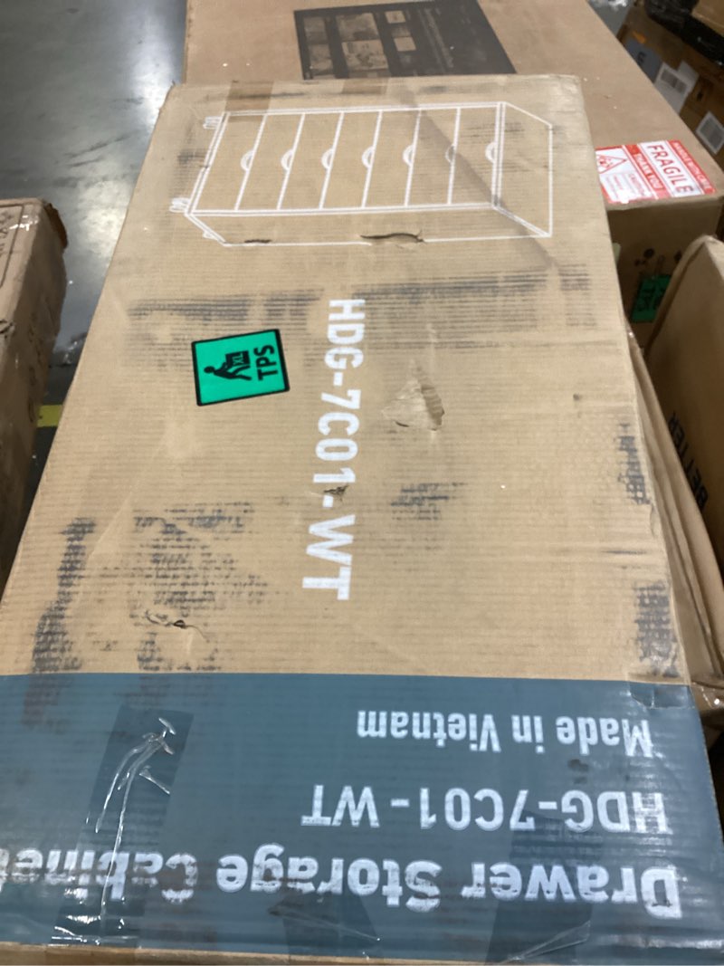 https://lotting-media.assets.bidfta.com/lotting_9d482f77-2abb-45de-8325-1b81ca97fffd