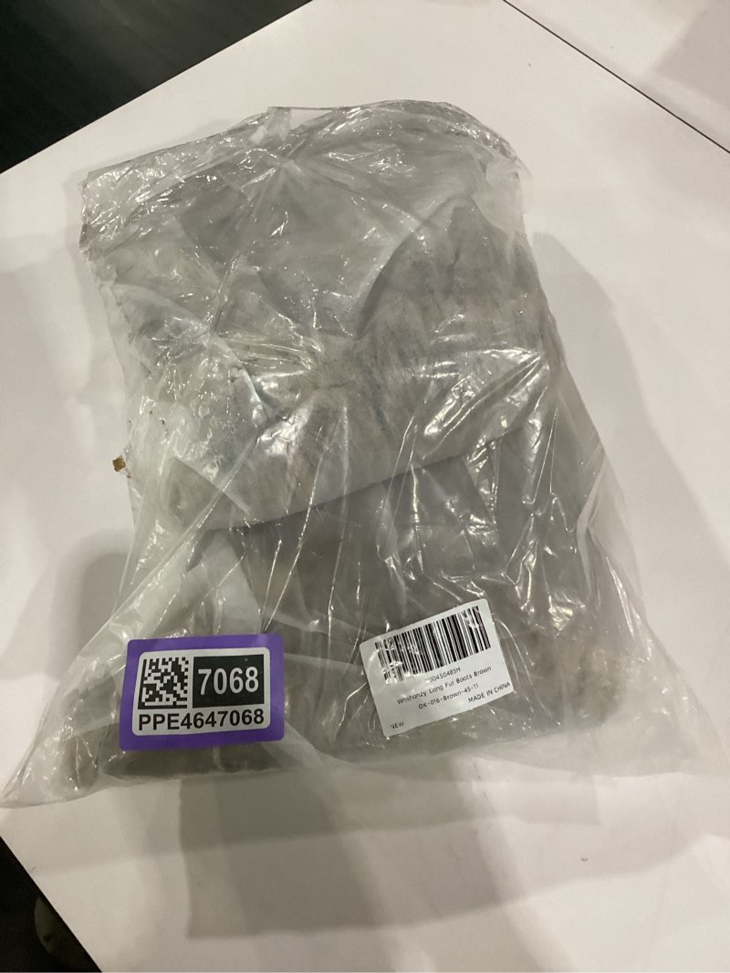 https://lotting-media.assets.bidfta.com/lotting_9d4b34eb-a08d-427d-b5a6-c3dde5703c5f