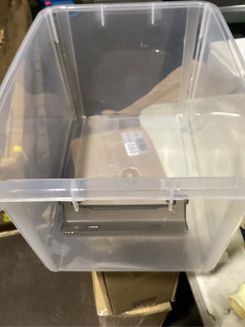 STORAGE CONTAINERS 