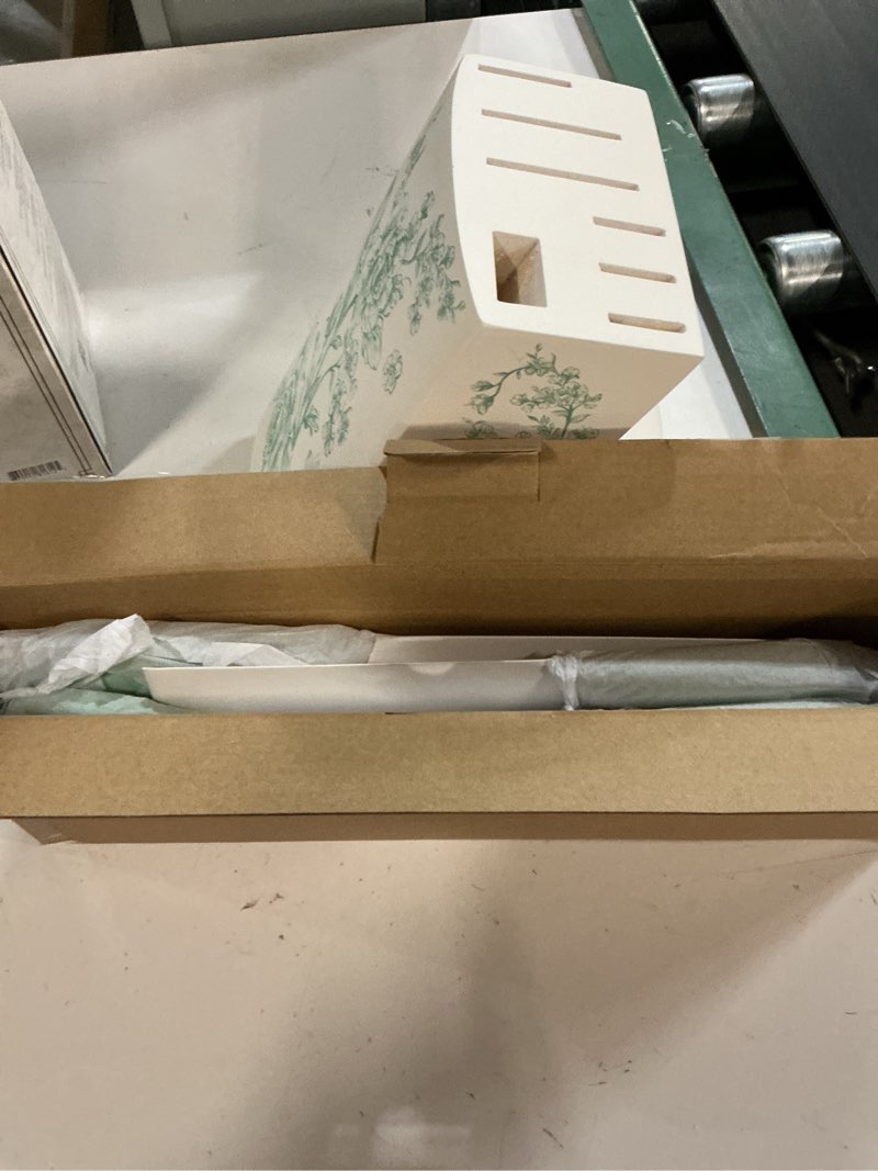Condition photo showing New/Like New for the pioneer woman 14 pieces knife set with decal block stainless steel knives, forged, green agatha