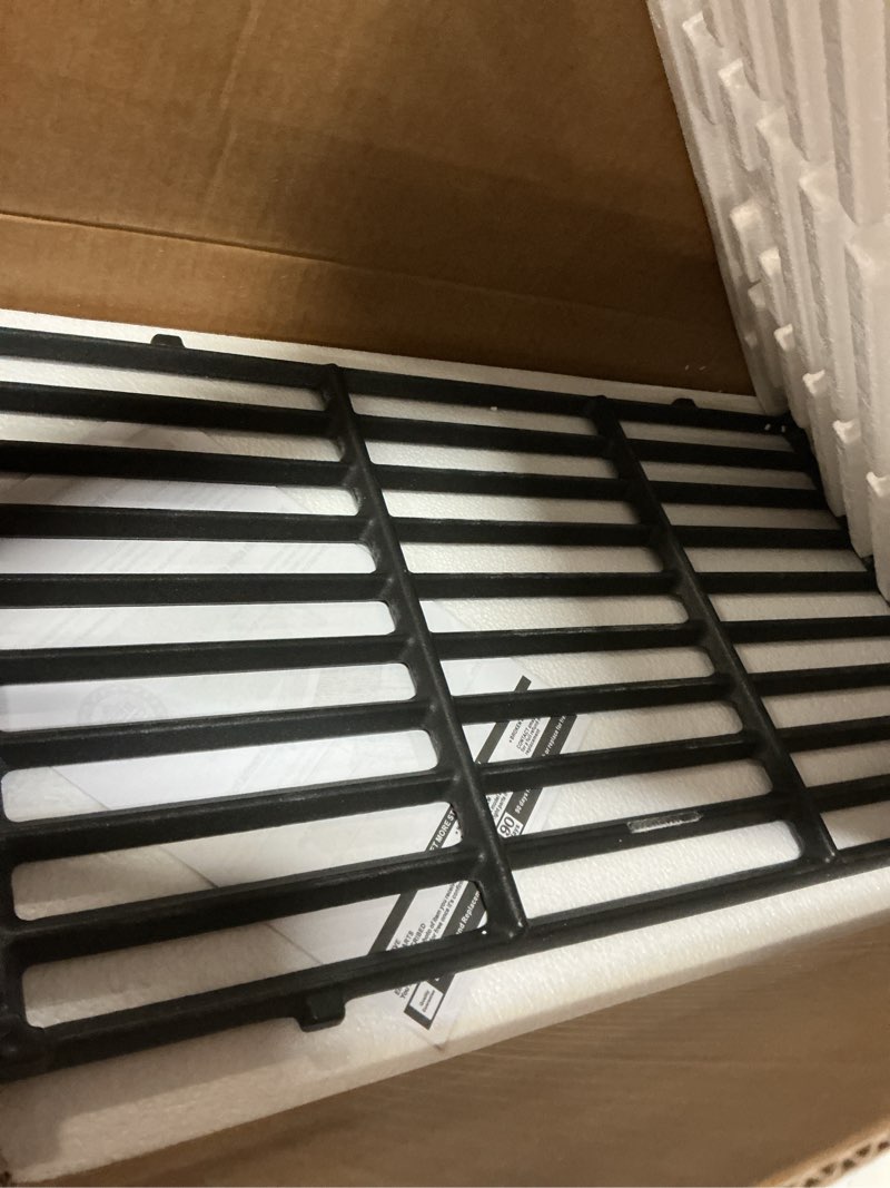 Condition photo showing Good Condition for utheer 7637 cast iron grill grates replacement parts compatible with weber spirit 200 and spirit ii 200 series e210 e215 e220 s210 s215 s220, 17.5 x 10.2 inch cooking grates, 2 pack for spirit i & ii 200 series