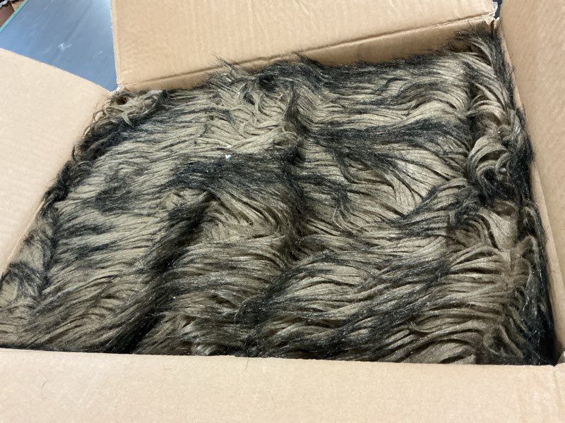 Condition photo showing As Is for BATTILO HOME Large Brown Faux Fur Throw Blanket for Bed, Fall Fur Blanket and Throws, 60 x 80 Inches Super Soft Fuzzy Thick Warm Blankets for Couch, Reversible to Plush Velvet Brown 60"x80"