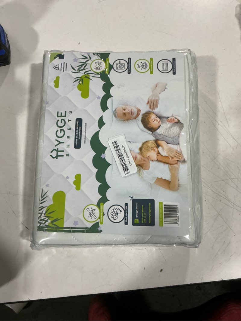 Condition photo showing Good Condition for hygge sheets®? organic washable incontinence bed pads with tucks - 100% waterproof reusable mattress protector underpads - rayon derived from bamboo - queen queen bed 1