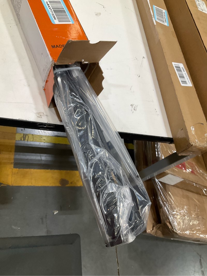 Condition photo showing Good Condition for veraste retractable baby gate for doorways and stairs, mesh safety gate for pet, indoor & outdoor use, one-hand operation, easy installation, 33.6" tall, expands to 55" wide?black,33.6"x55" 33x55 inch black