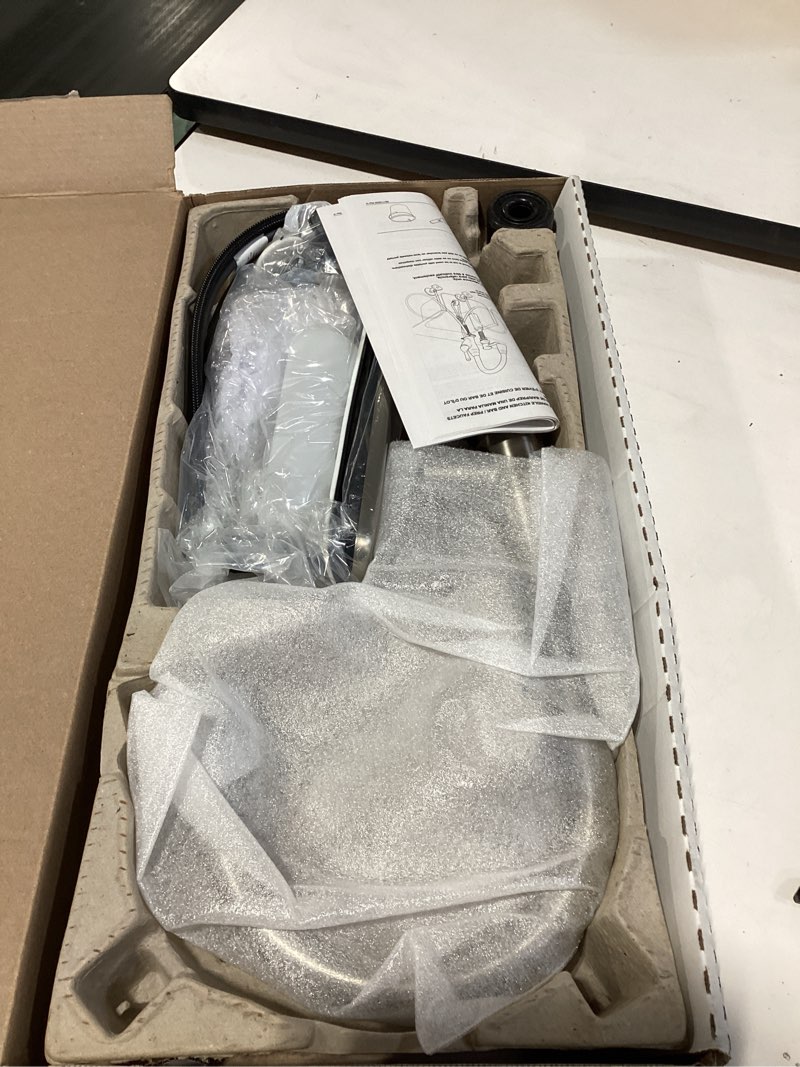 Condition photo showing Good Condition for Delta Hazelwood Brushed Nickel Kitchen Faucet with Pull Down Sprayer and Soap Dispenser, Modern Single Hole Kitchen Sink Faucet, Single Handle, Spotshield Stainless 19831Z-SPSD-DST Hazelwood Spotshield Stainless