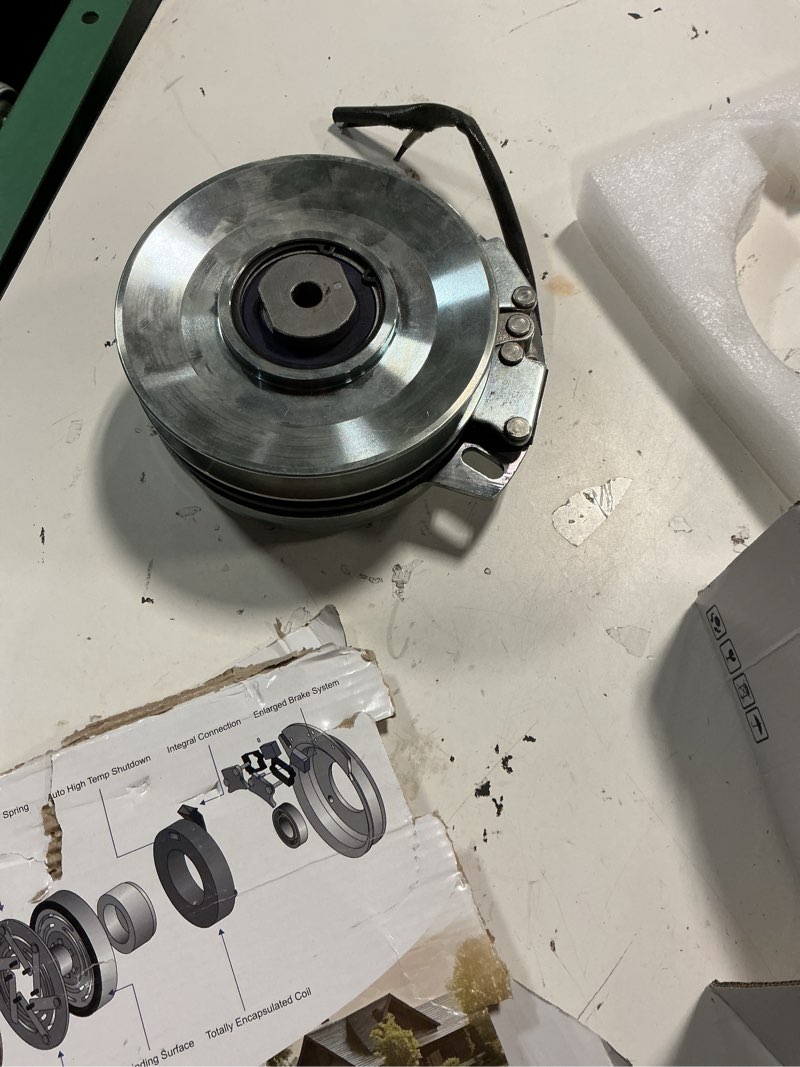 Condition photo showing Good Condition for scitoo new electric lawnmower, pto clutch fit for grasshopper: 388740 / for woods: 388740 / for warner: 5218-165, 5218-225 / for stens: 255-865 | for warner 5218-165 5218-225 |for stens 255-865 5218-5