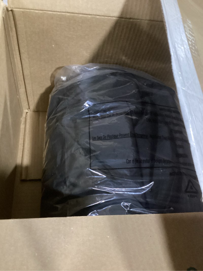 Condition photo showing Good Condition for THE NORTH FACE Girls' Reversible Shasta Short Parka Large Tnf Black