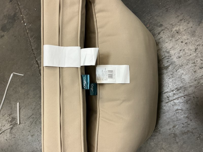 https://lotting-media.assets.bidfta.com/lotting_9d7e2bac-3715-4c0d-9202-381a96dee589