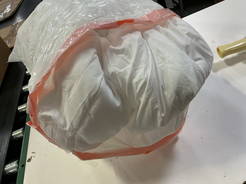 Condition photo showing Good Condition for Bedsure King Size Sheet Set, Cooling Sheets, Rayon Derived from Bamboo, Deep Pocket Up to 16", Breathable & Soft, Bed Sheets, Hotel Luxury Silky Bedding for Hot Sleepers, White 02 - White King