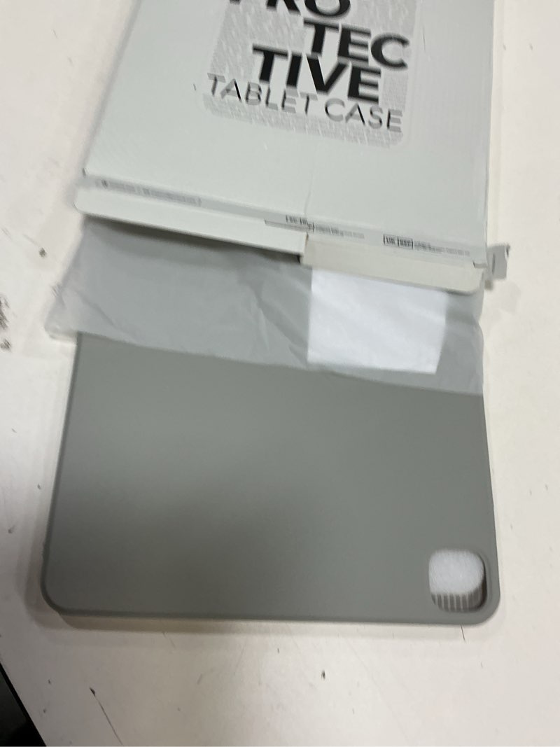 Condition photo showing Good Condition for esr for ipad pro 13 inch case (m5/m4) 2025/2024, powerful magnetic attachment, slim trifold stand case, supports pencil pro & pencil(usb-c), auto wake/sleep, rebound series, grey pro 13" m5/m4 (2025/2024) grey