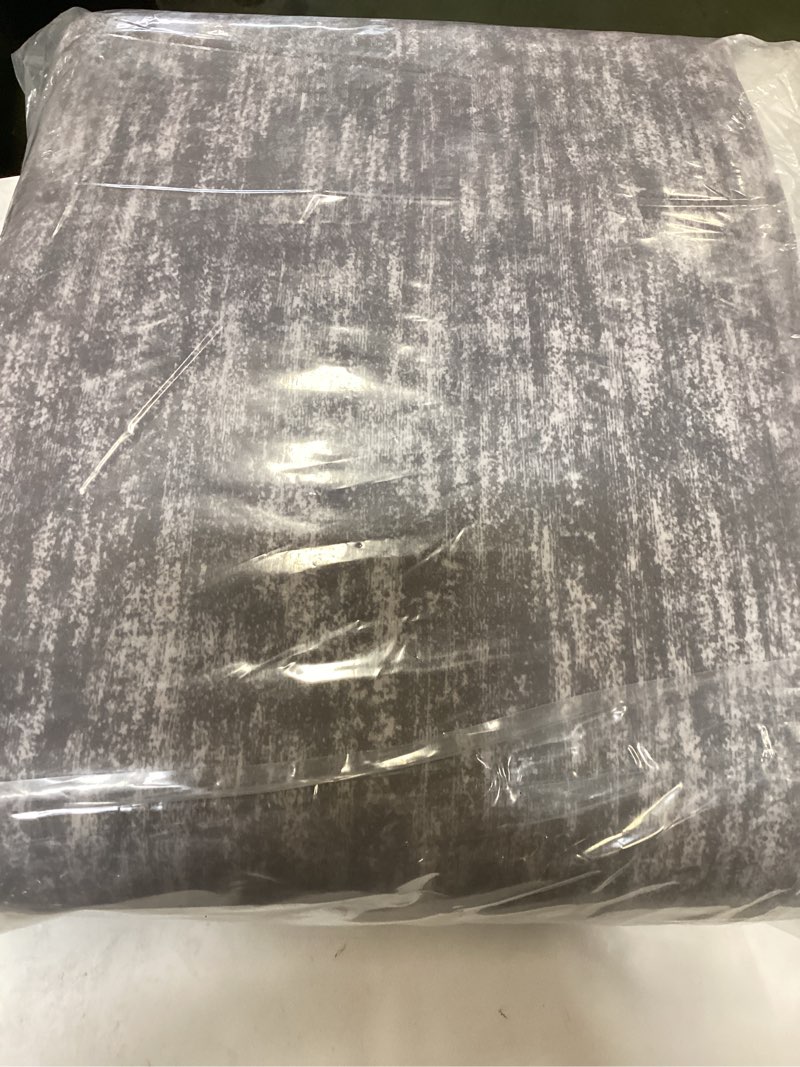 https://lotting-media.assets.bidfta.com/lotting_9d9d925a-0f11-428a-9a89-7db8f31f425d