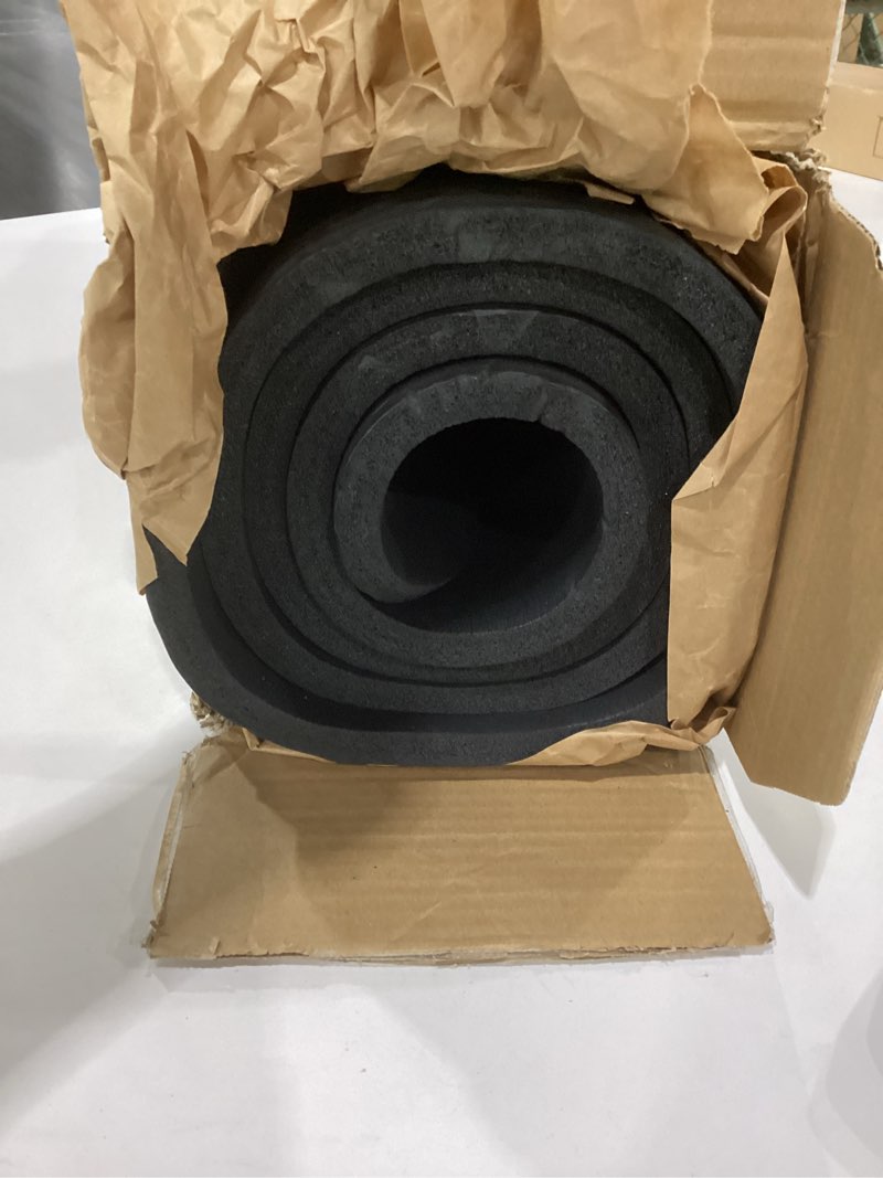 Condition photo showing Good Condition for amazon basics extra thick exercise yoga mat with carrying strap black 1/2 inch