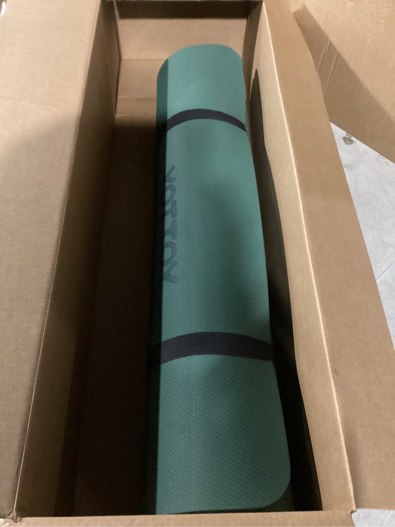 Condition photo showing Good Condition for yottoy yoga mat?extra thick yoga mat (1/2inch),professional tpe exercise mat,non-slip workout mat for yoga, pilates, fitness, barefoot workouts, home gym studio with strap green 72*32*1/2inch