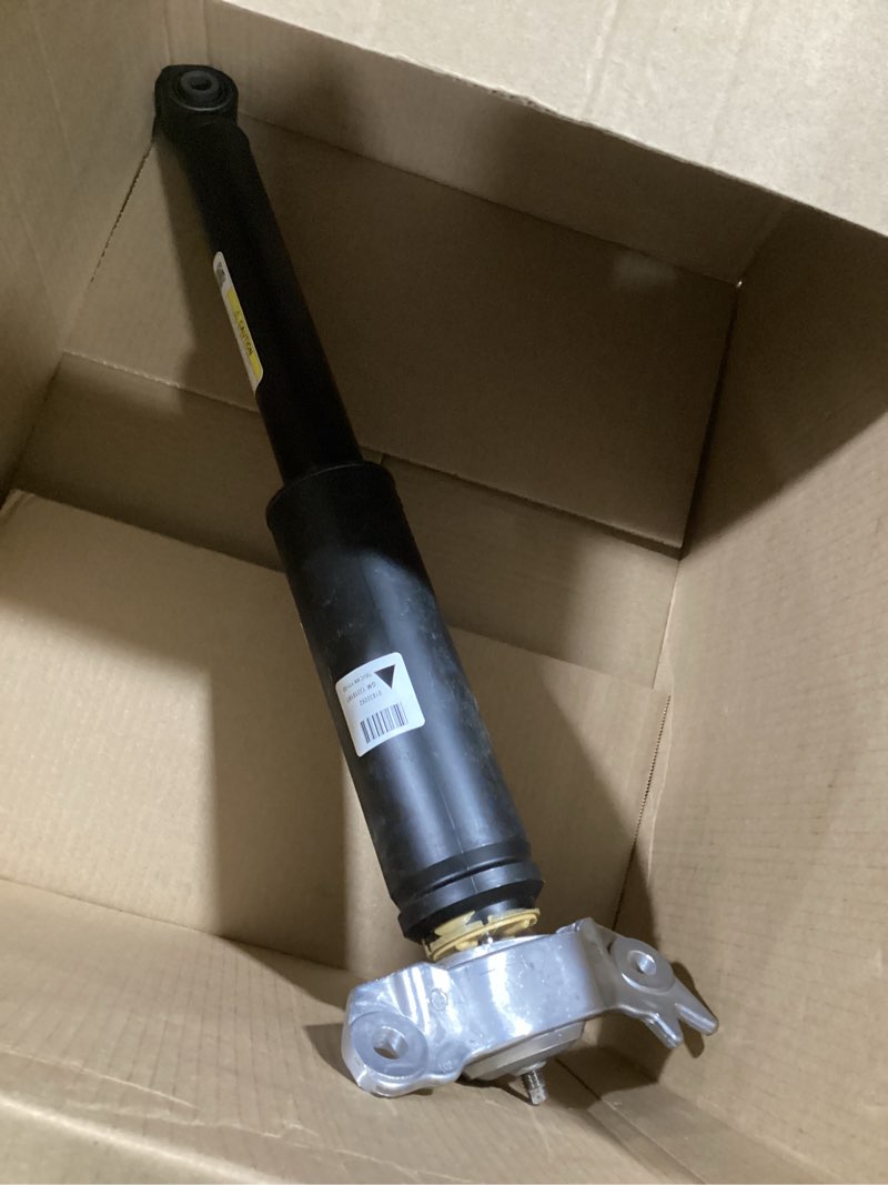 Condition photo showing Good Condition for GM Genuine Parts 84682963 Rear Passenger Side Shock Absorber with Upper Mount