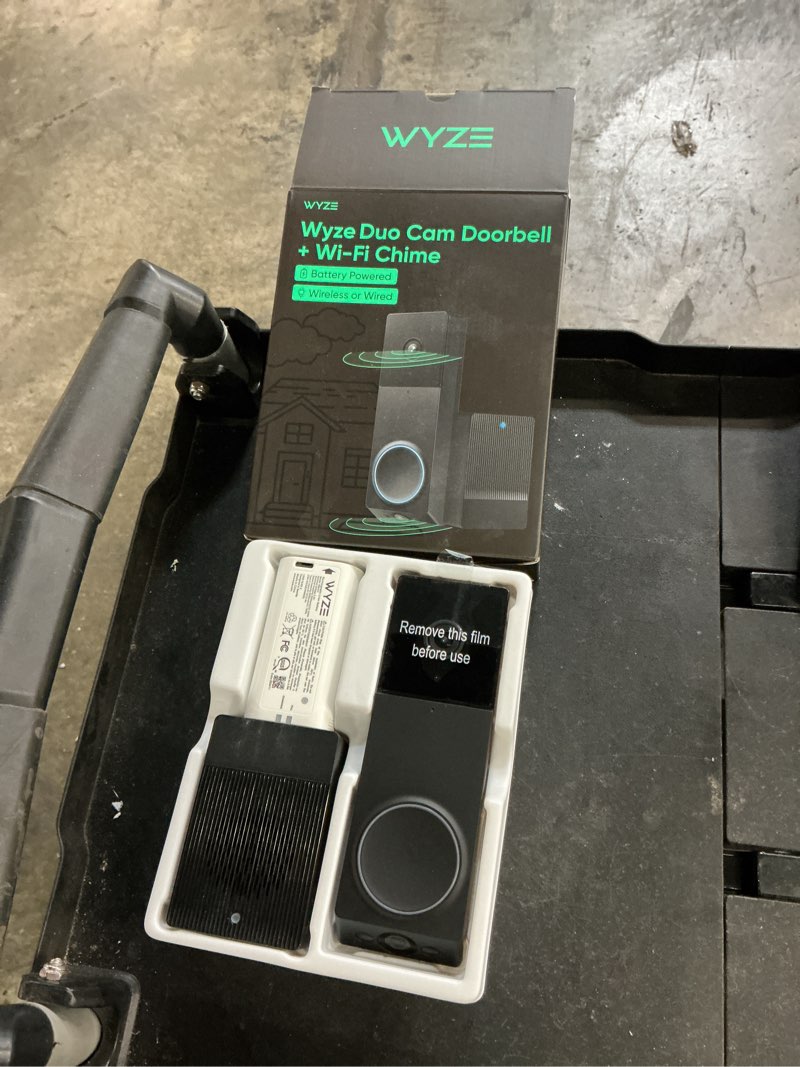 Condition photo showing New/Like New for wyze wireless duo cam video doorbell (chime included), battery powered, 2k full hd video, 2 cameras (people and package), 2-way audio, color night vision black