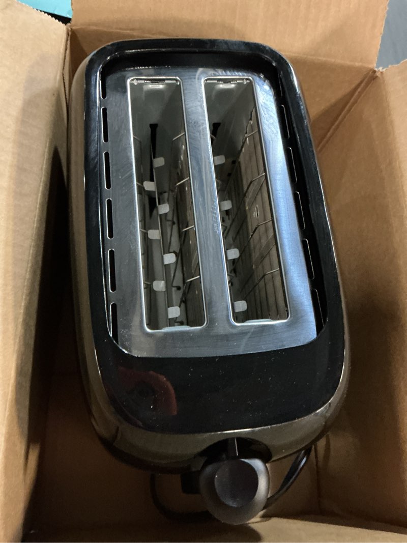 Condition photo showing Good Condition for OVENTE Electric Toasters TP2210B