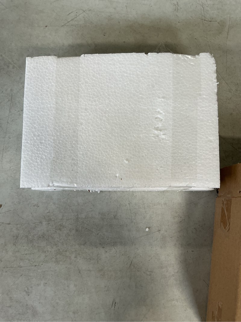 Condition photo showing New/Like New for 5 Piece Resin Cat Nativity Set Anthropomorphic Christmas Feline Figurine