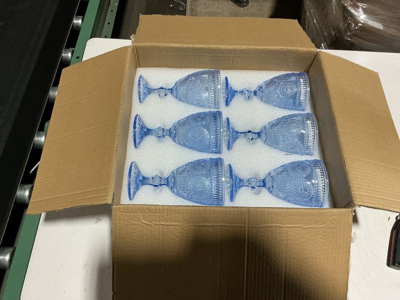 Condition photo showing Good Condition for vintage wine glasses set of 12, 10 oz glass goblets wine glassware, romantic wedding glass set, embossed drinking stemware beverage cups for wedding party bar, blue blue-12pcs
