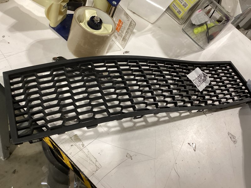 Condition photo showing Good Condition for x autohaux pair front fog light grille bumper grill cover for bmw f10 f11 528i 535i 2011-2013 51117200699 51117200700