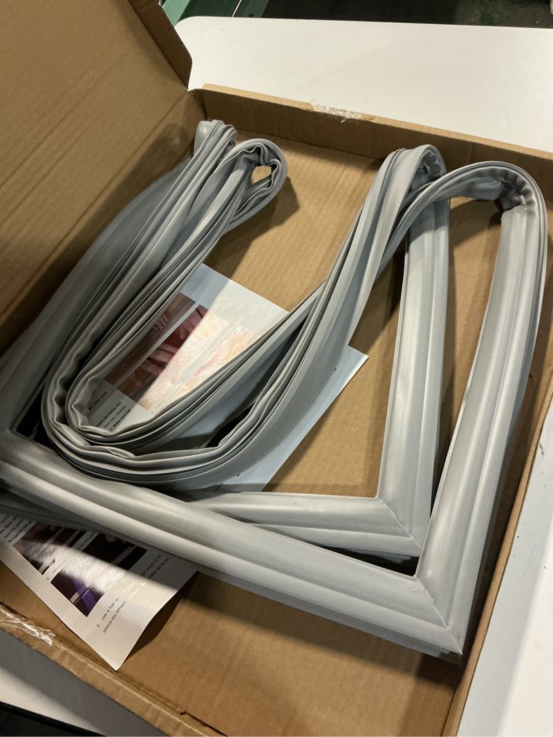 Condition photo showing Good Condition for Upgraded 241786006 Freezer Door Gasket Replacement for 241786006, 7241786006, 241786002, 241786014, 7241786002 Compatible with Frigidaire Kenmore Electrolux Crosley Refrigerator Freezer Door Seal