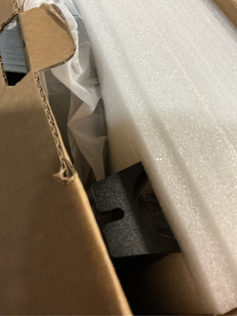 Condition photo showing Good Condition for aikvsxer 200w led barn light, 30000lm outdoor yard light dusk to dawn with photocell, 6500k ip66 waterproof area lighting for farmhouse, garage, garden, warehouse,2 pack