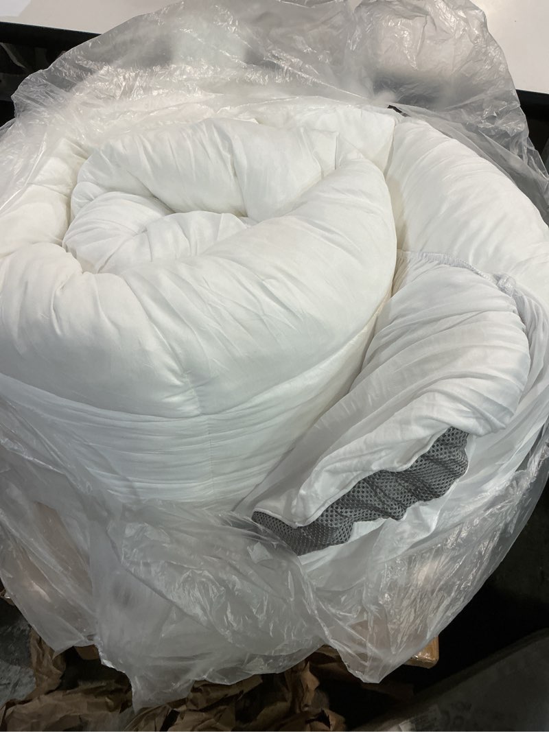 Condition photo showing As Is for saphreas queen size 3 inch memory foam mattress topper with 8-20 inches stretchable pockets, with breathable air mesh sides soft pillow top mattress pad for back pain relief queen pocket