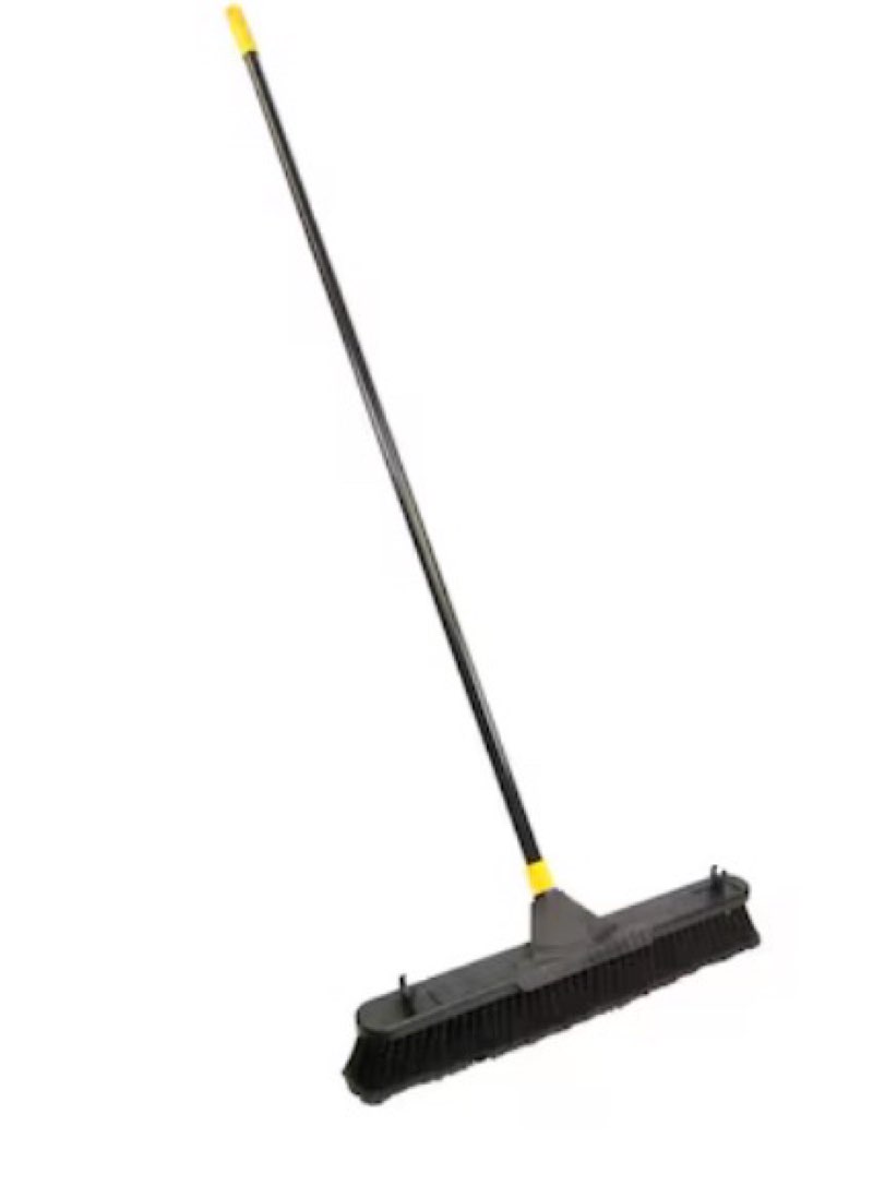quickie bulldozer 24-in poly fiber smooth surface push to center push broom