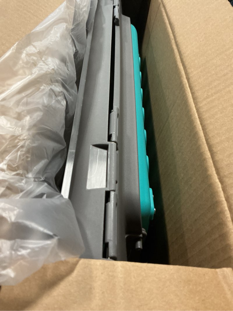 Condition photo showing Good Condition for SportPet X-Large Hard-Sided Travel Cat Carrier - Cat Carrier with Patented Wide Side-Opening Door, Foldable Portable Pet Carrier for Cats & Small Pets up to 35lbs - Dark Gray/Teal XL carrier